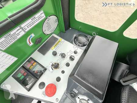 Stivuitor multidirectional Combilift
