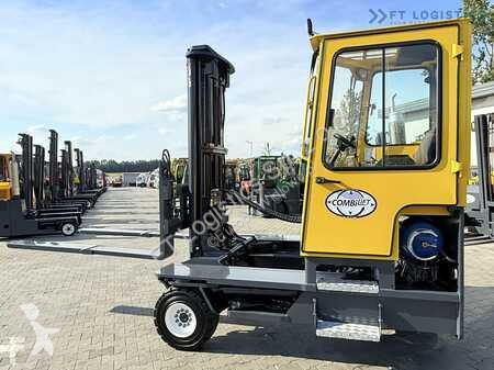 Stivuitor multidirectional Combilift