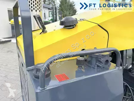 Štvorcestný vysokozdvižný vozík Combilift