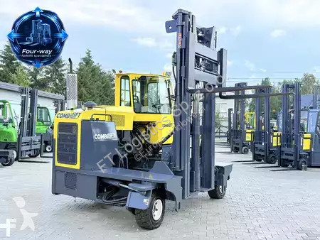 Многопосочен кар Combilift