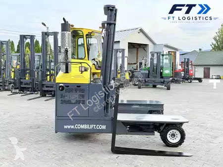 Stivuitor multidirectional Combilift