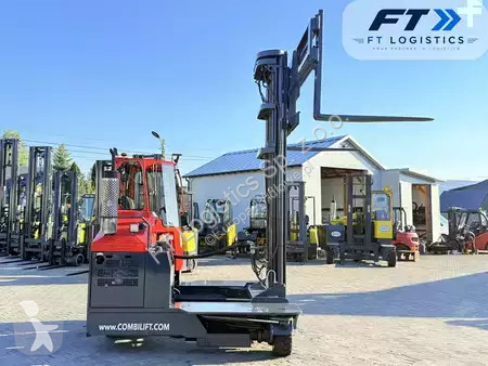 Stivuitor multidirectional Combilift
