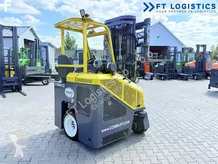 Stivuitor multidirectional Combilift