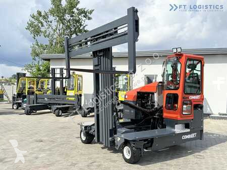 Stivuitor multidirectional Combilift