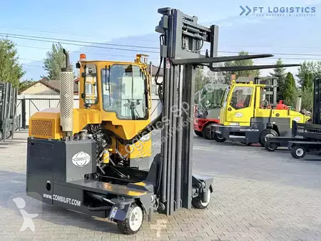 Štvorcestný vysokozdvižný vozík Combilift