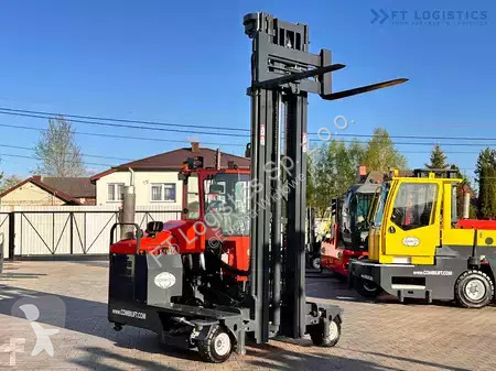 Štvorcestný vysokozdvižný vozík Combilift