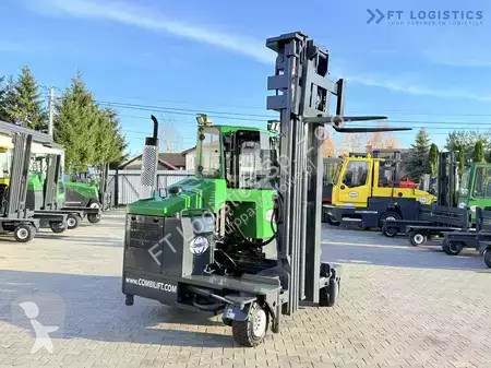 Štvorcestný vysokozdvižný vozík Combilift