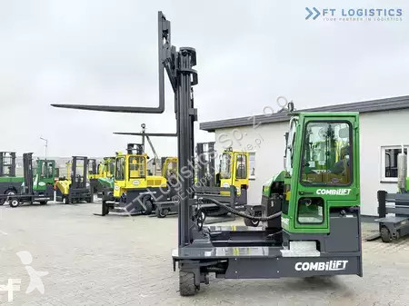 Štvorcestný vysokozdvižný vozík Combilift
