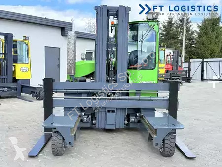 Štvorcestný vysokozdvižný vozík Combilift