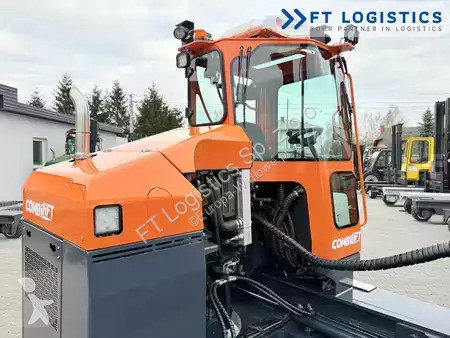 Štvorcestný vysokozdvižný vozík Combilift