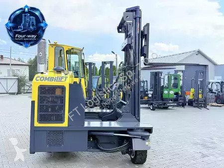 Многопосочен кар Combilift