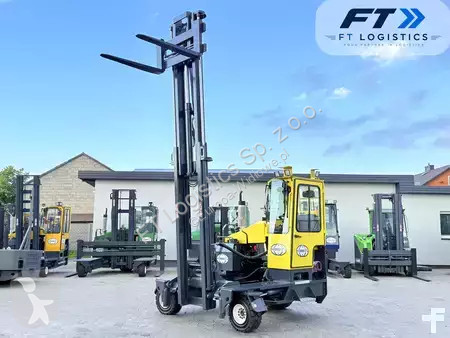 Stivuitor multidirectional Combilift