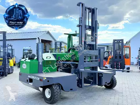 Stivuitor multidirectional Combilift