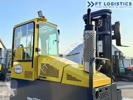 Stivuitor multidirectional Combilift