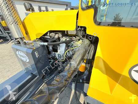 Stivuitor multidirectional Combilift