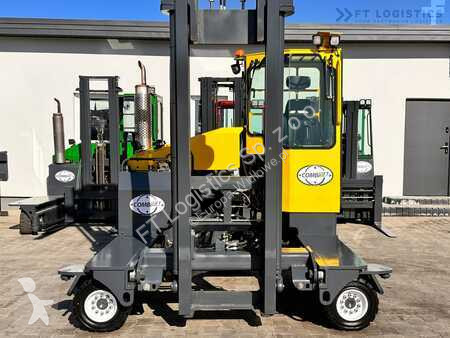 Stivuitor multidirectional Combilift