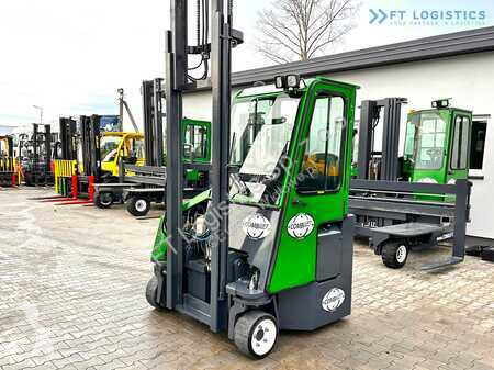 Stivuitor multidirectional Combilift