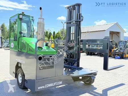 رافعة شوكية متعددة الاتجاهات Combilift