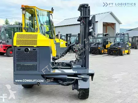 Štvorcestný vysokozdvižný vozík Combilift