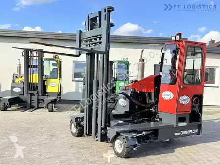 Štvorcestný vysokozdvižný vozík Combilift