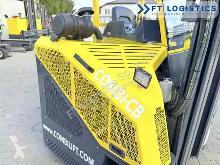 Štvorcestný vysokozdvižný vozík Combilift