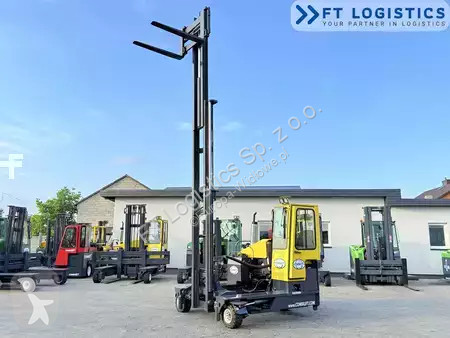 Stivuitor multidirectional Combilift