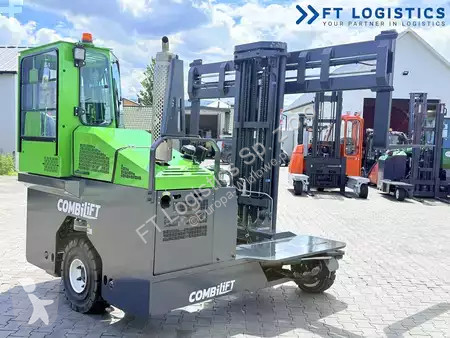 Многоходовой погрузчик Combilift
