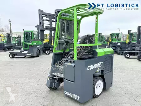 رافعة شوكية متعددة الاتجاهات Combilift