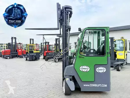 رافعة شوكية متعددة الاتجاهات Combilift