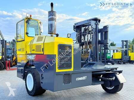 Empilhador multi direccional Combilift