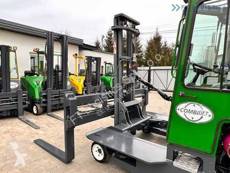 Stivuitor multidirectional Combilift