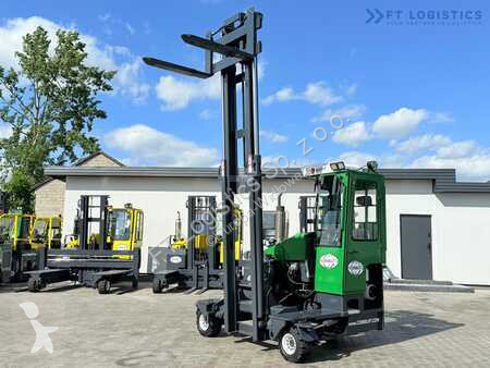 Stivuitor multidirectional Combilift