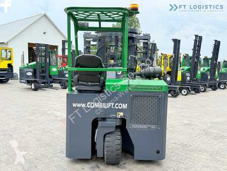 Stivuitor multidirectional Combilift