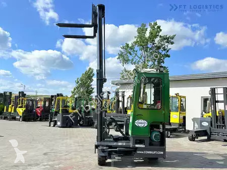 Štvorcestný vysokozdvižný vozík Combilift