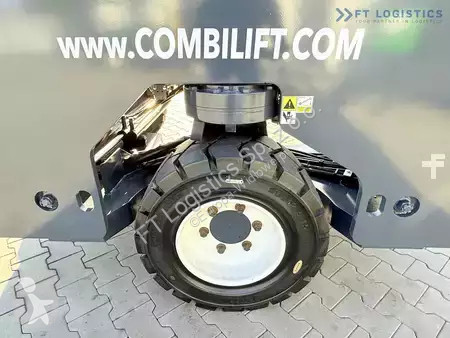 Štvorcestný vysokozdvižný vozík Combilift