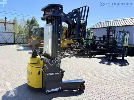 Štvorcestný vysokozdvižný vozík Combilift