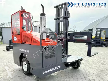 Štvorcestný vysokozdvižný vozík Combilift