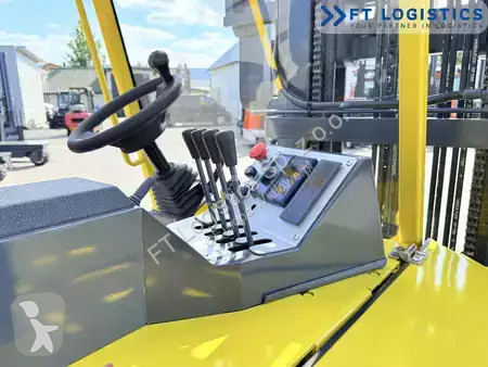 Stivuitor multidirectional Combilift
