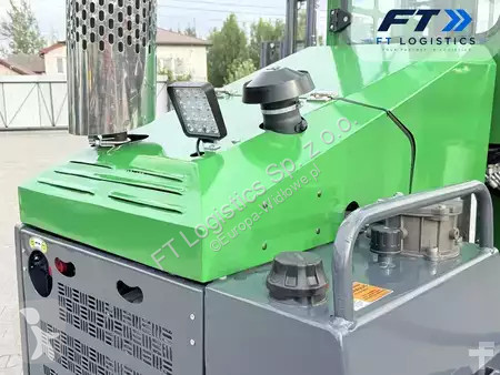 Chariot multidirectionnel Combilift