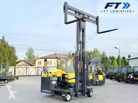 Stivuitor multidirectional Combilift