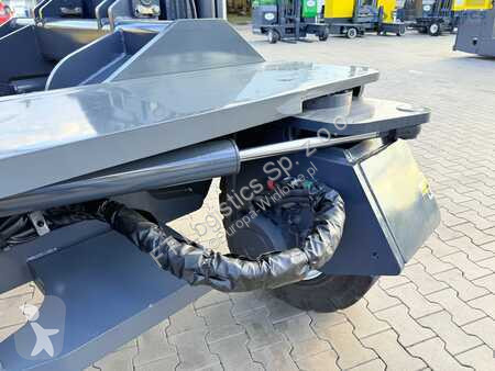 Stivuitor multidirectional Combilift
