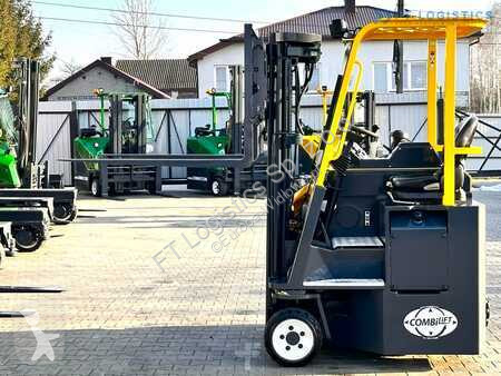 Stivuitor multidirectional Combilift