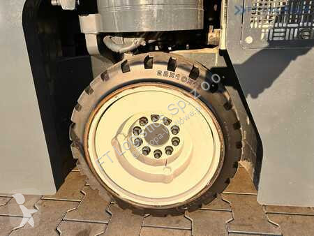 Stivuitor multidirectional Combilift