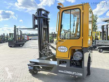 Stivuitor multidirectional Combilift