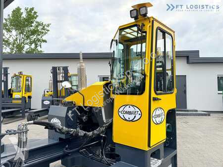 Stivuitor multidirectional Combilift