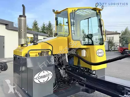 Štvorcestný vysokozdvižný vozík Combilift
