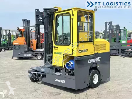 Stivuitor multidirectional Combilift