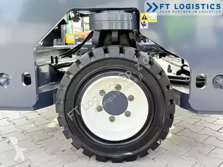 Stivuitor multidirectional Combilift