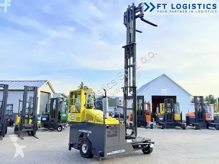 Stivuitor multidirectional Combilift