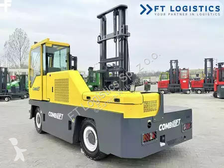 رافعة شوكية متعددة الاتجاهات Combilift